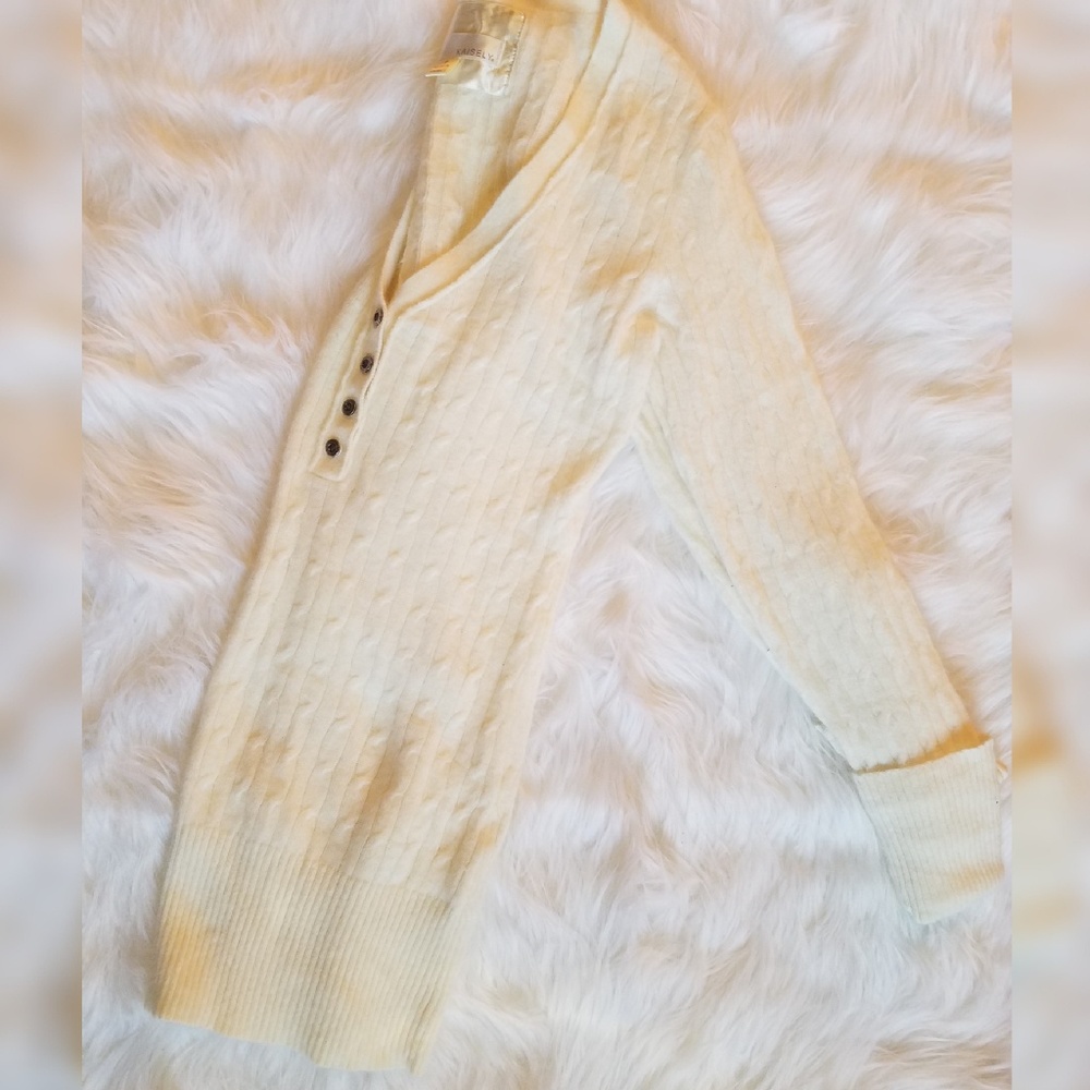Anthropologie Long Sleeve Angora Top Cream